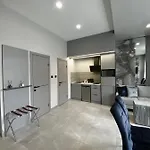 Apartment Family Boutique 1 *