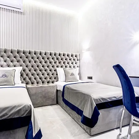 Family Boutique 1 - Two Bedroom * Львов