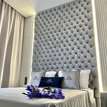 Apartment Family Boutique 1 *