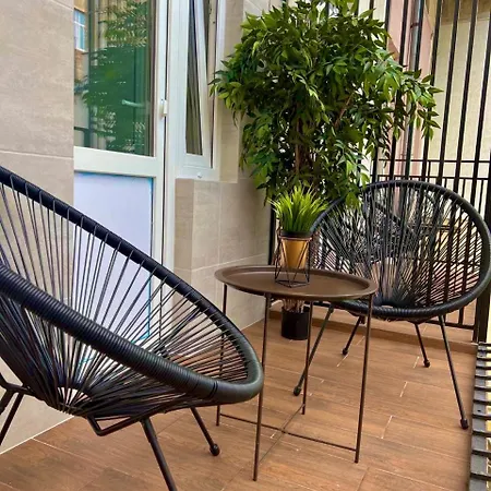 Family Boutique 1 شقة إلفيف